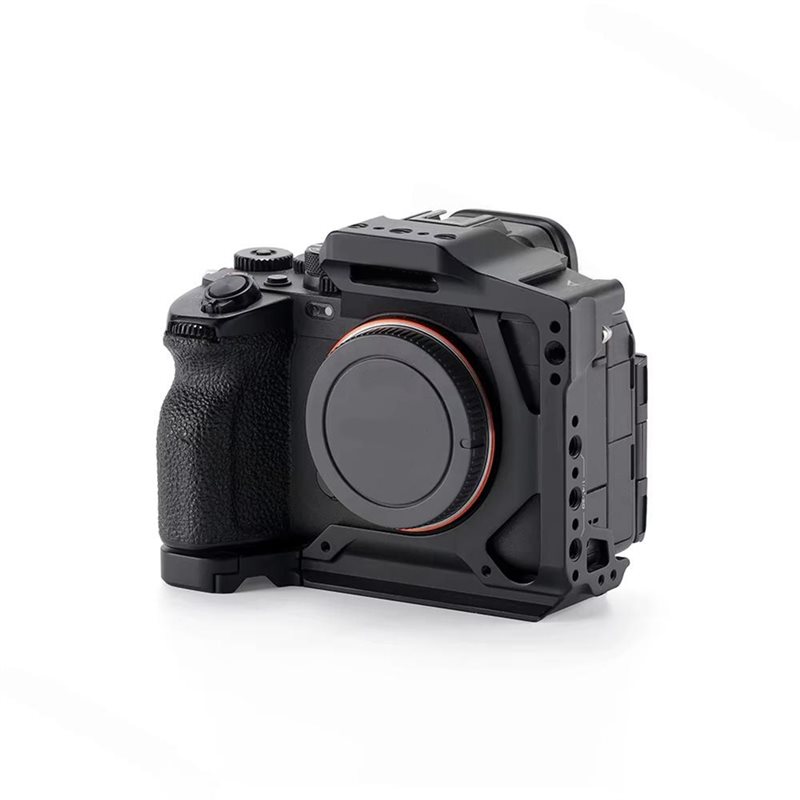Solidne etui ochronne z mocowa – Sony Camera A7 Iv recenzja i cena